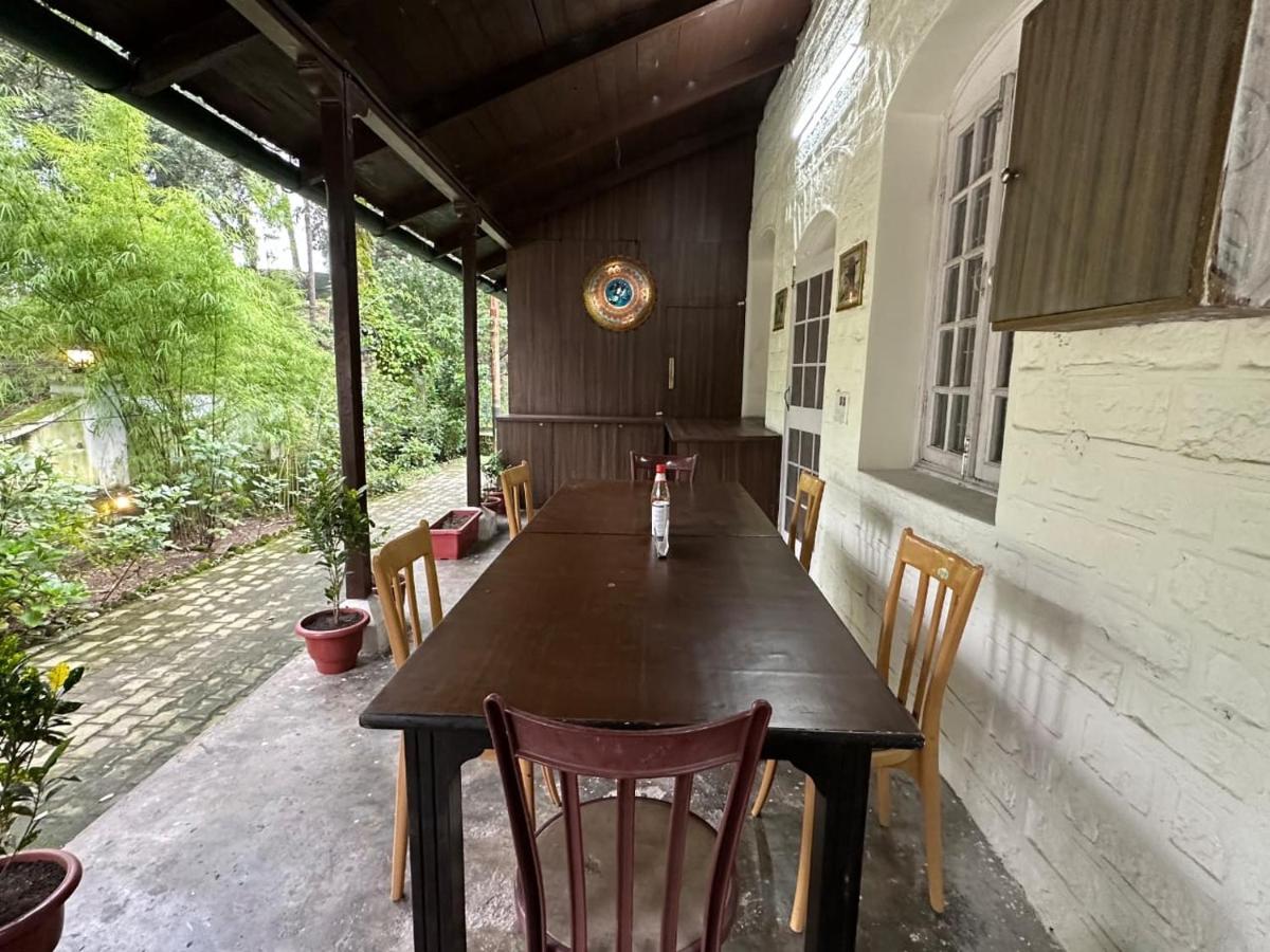 The Himayra Retreat - Housity