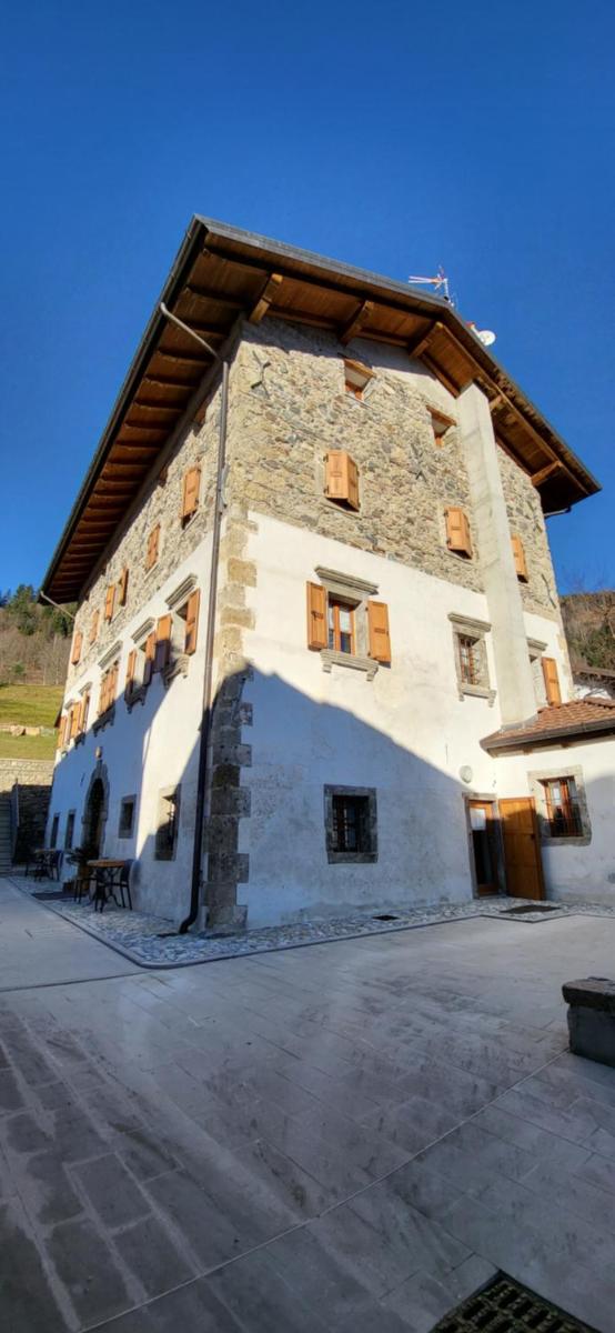 Cjase Cjandin - Housity