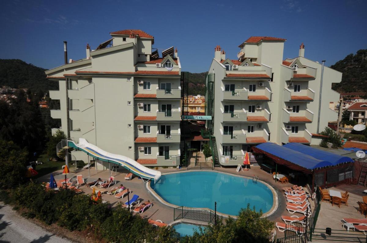 Golden Orange Apart - Hizvo