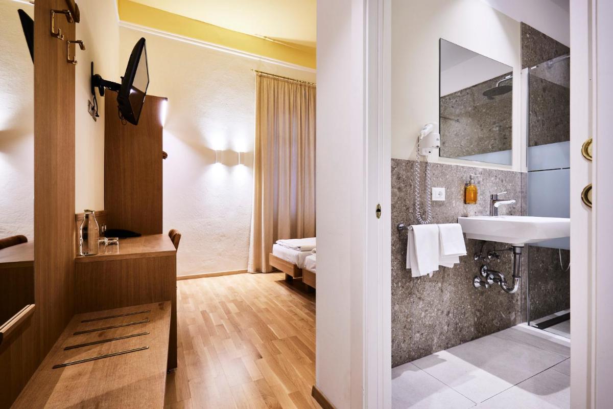 Hotel Jarolim - Housity