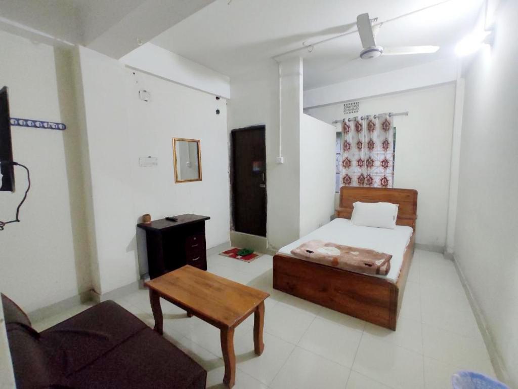 Suitetrails - New Hotel Labbaik