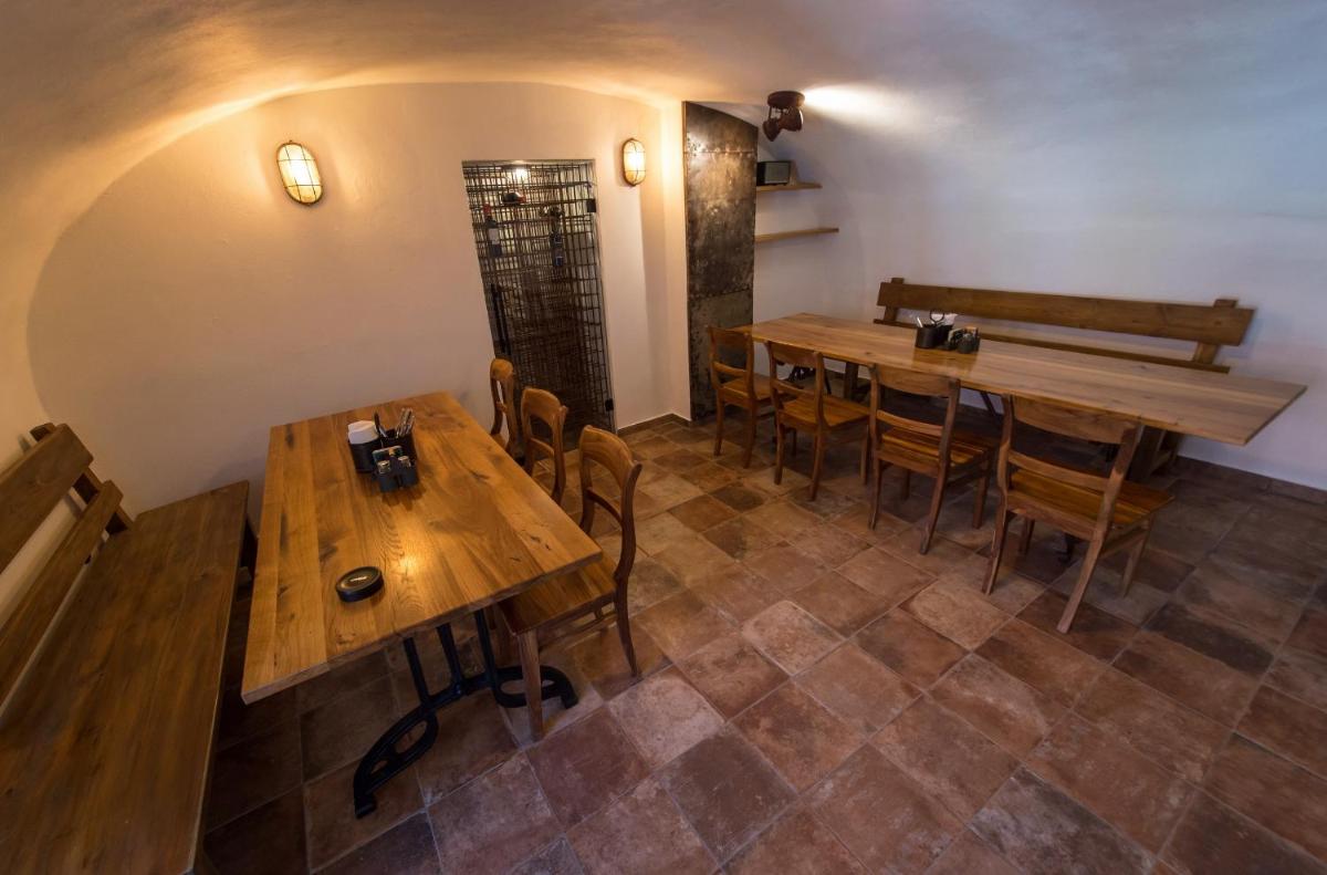 Pension Adalbert - Housity