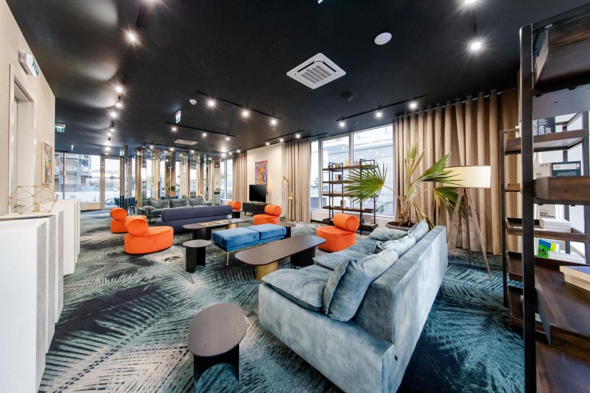 Ultimate Living Experience - Modern Accommodation & Free Parking near Romexpo - Housity