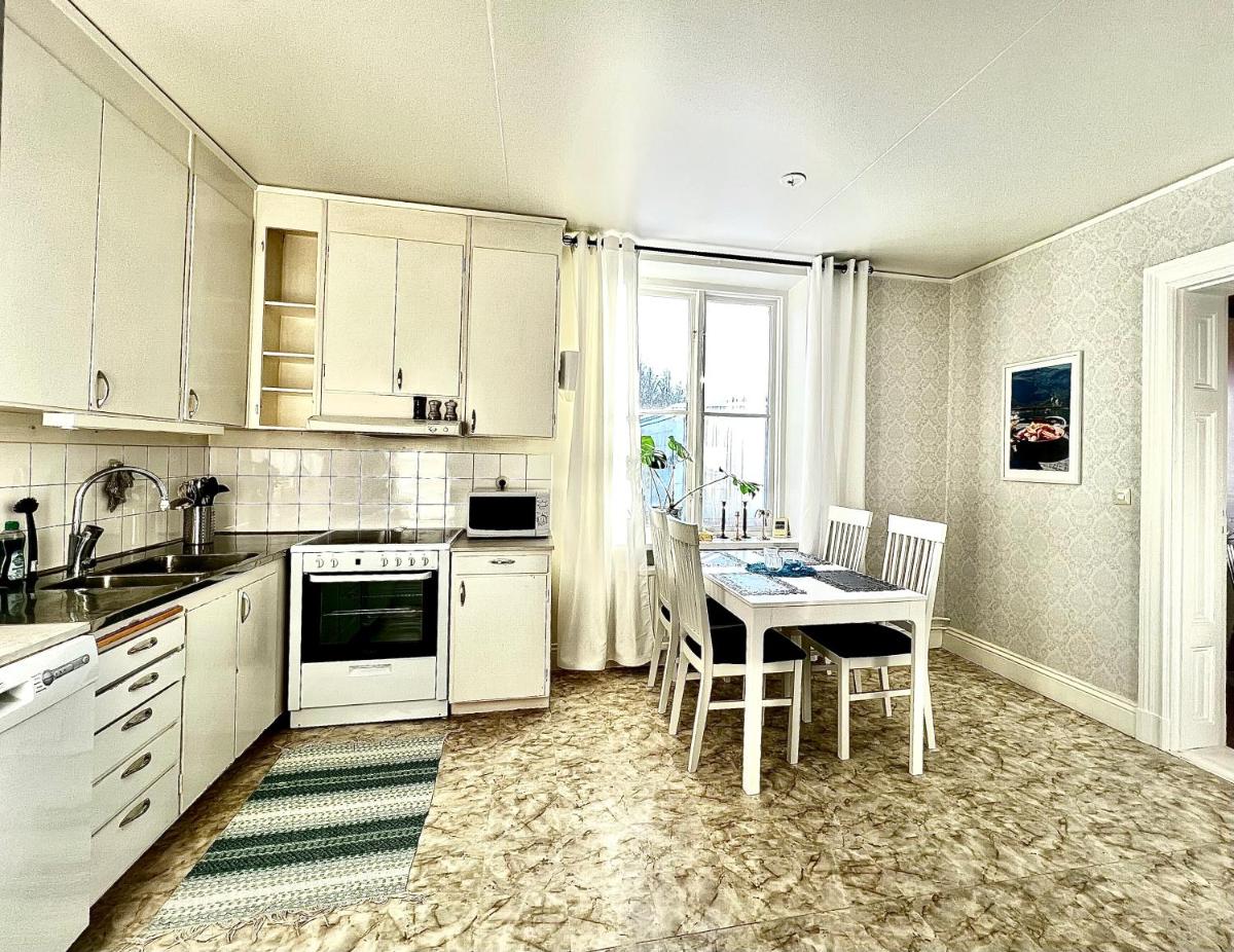 Centralt Skinnskatteberg 2 sovrum - Housity