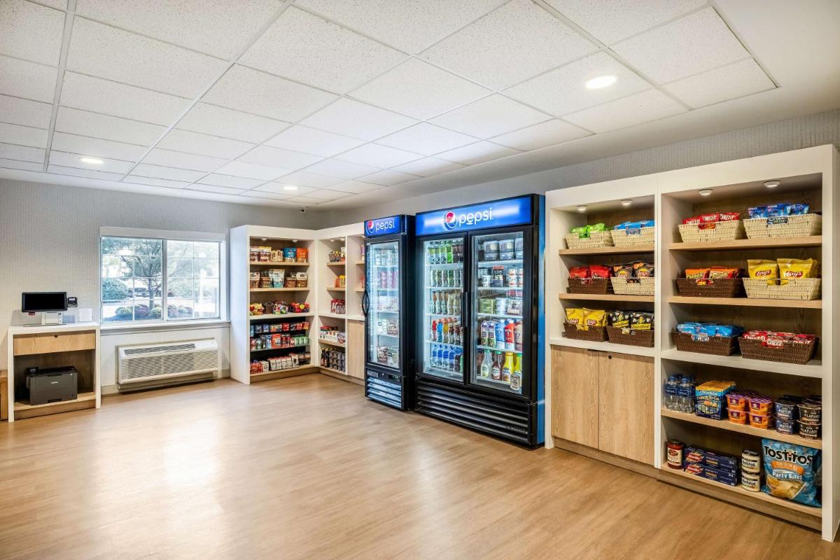 Sonesta Simply Suites Jersey City - Housity