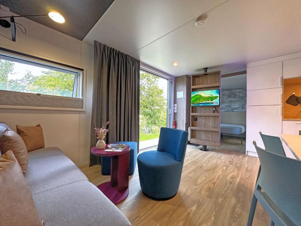 Feriendorf Seeblick - Tinyhouse direkt am See - Housity
