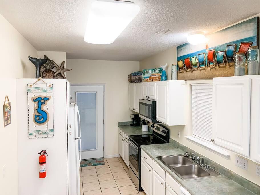 Endless Summer Beach House - Housity