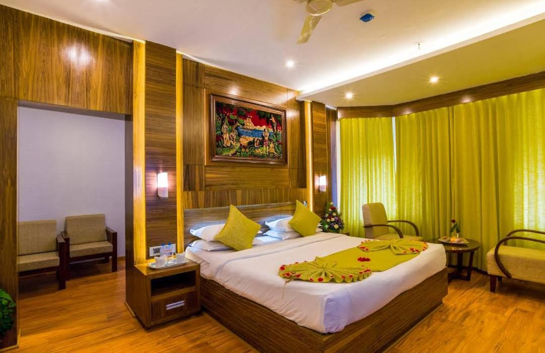 Emerald Resort Thekkady - Housity