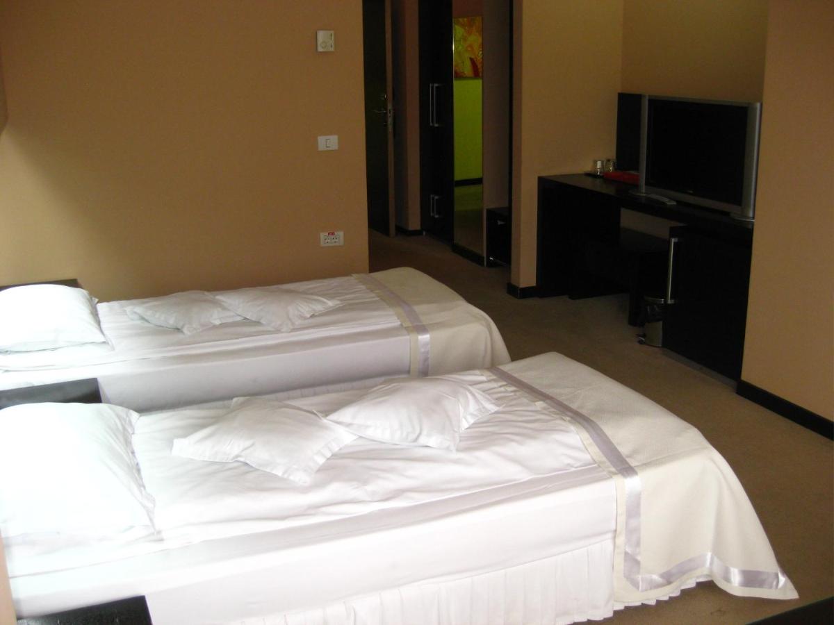 Hotel Delpack - Housity