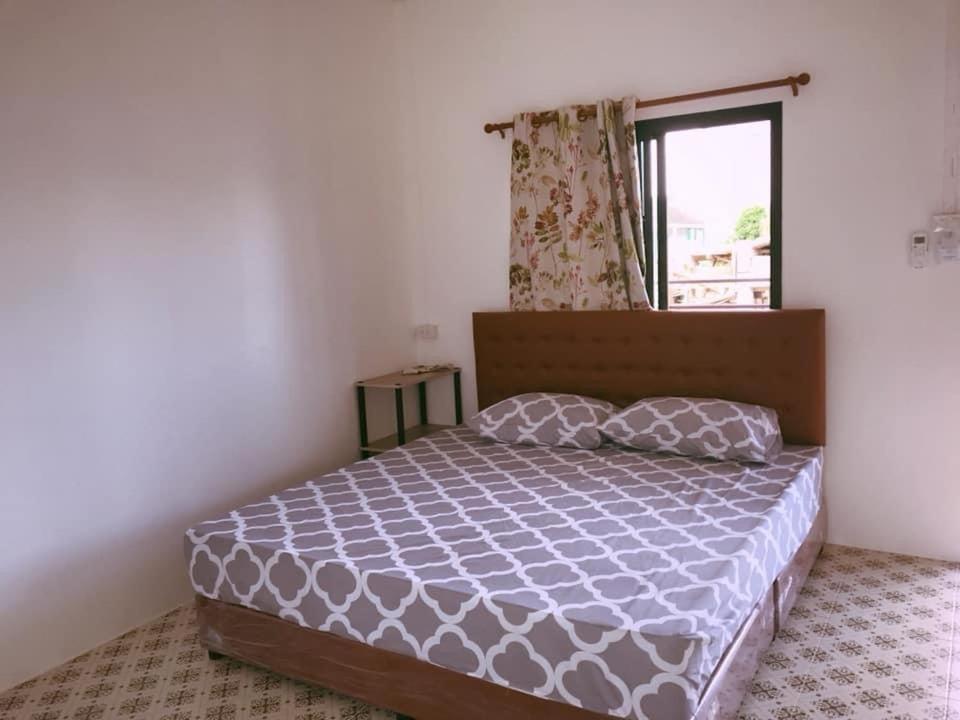 grandmabalcony - Housity