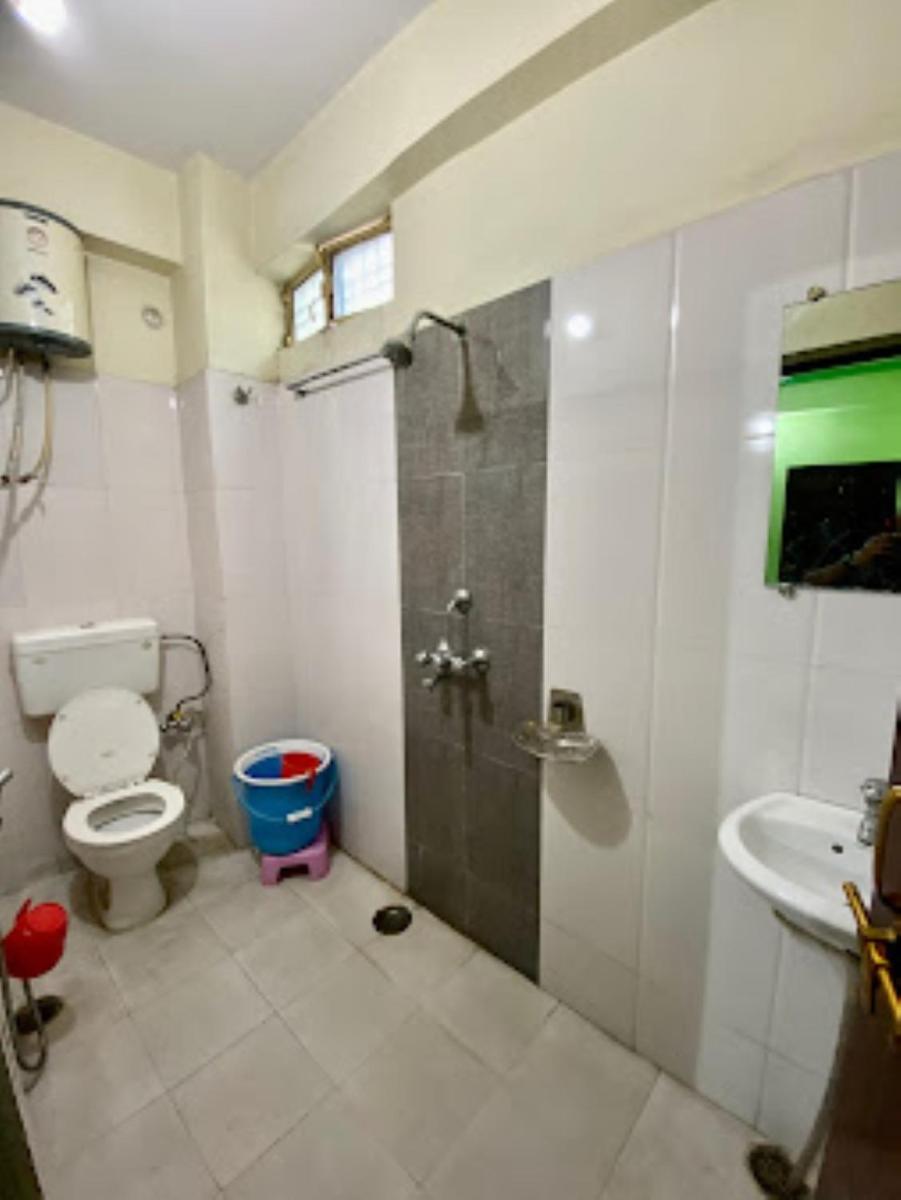 Hotel Utsav Residency , Varanasi - Housity