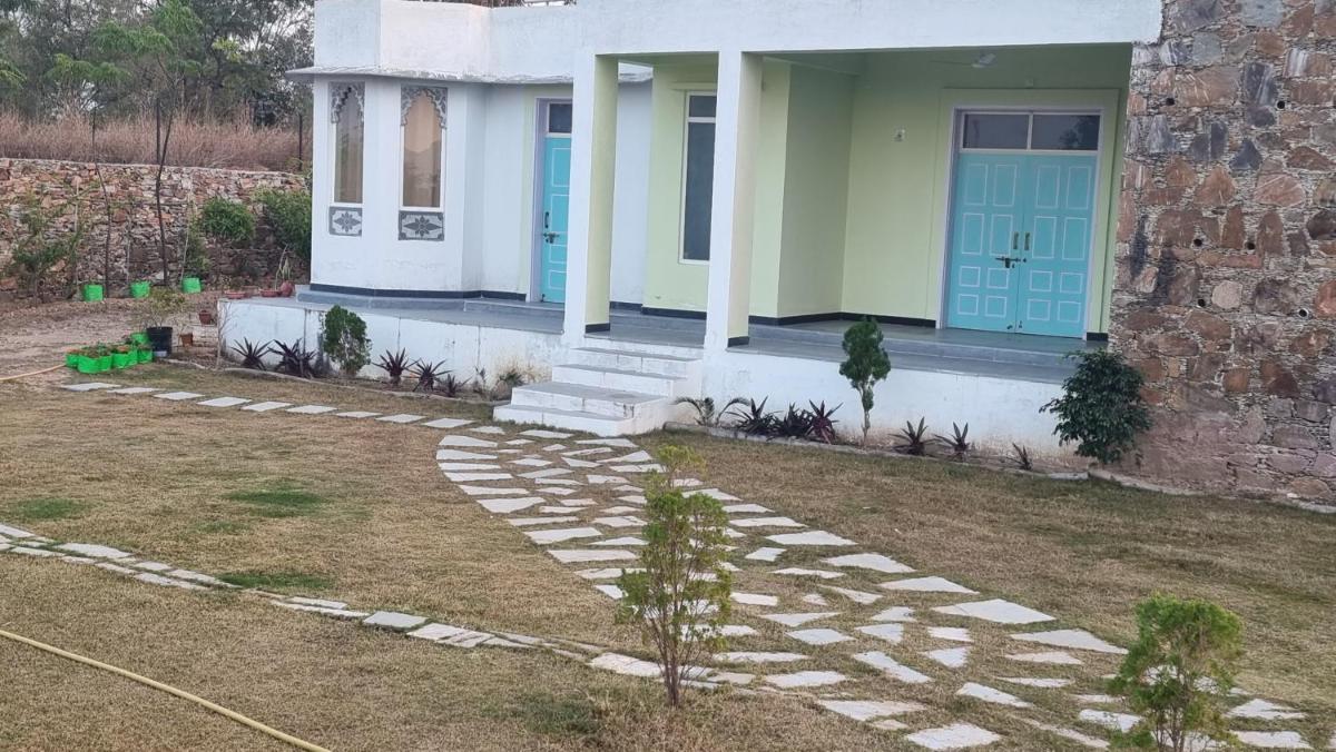The Aawargarh Retreat - Housity