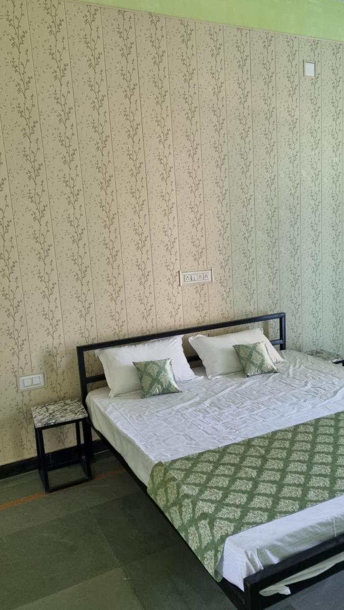 The Aawargarh Retreat - Housity