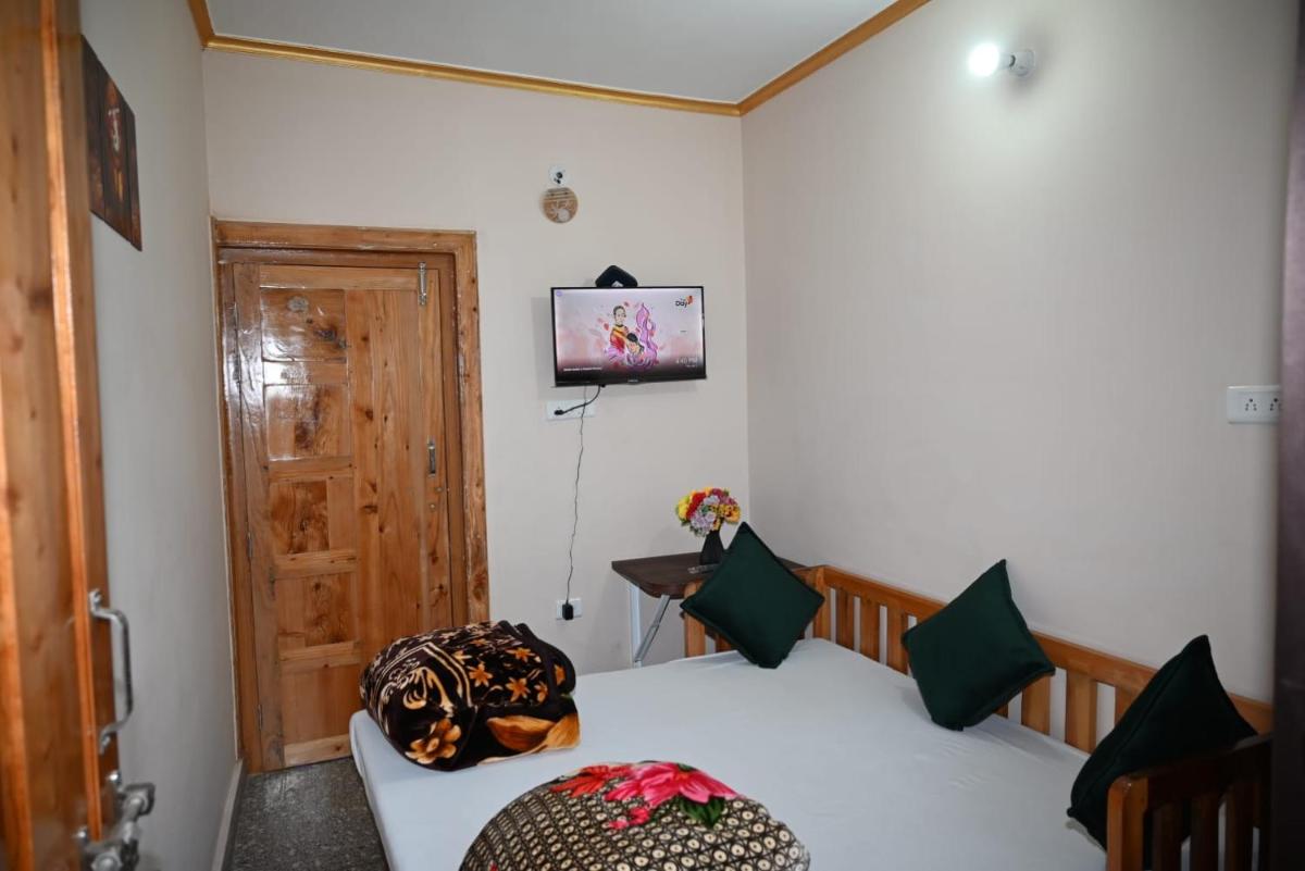 Hotel Lohaghat Regency By Royal Collection Hotels - Housity