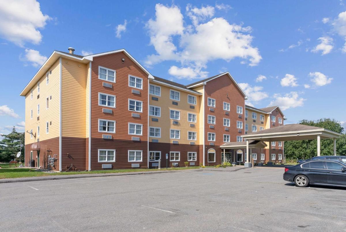 Saco Bay Hotel - Housity