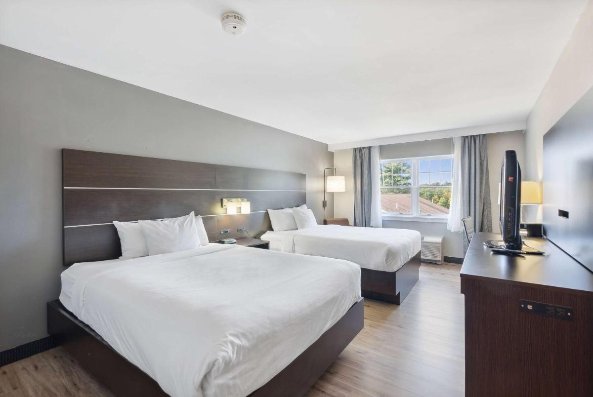 Saco Bay Hotel - Housity
