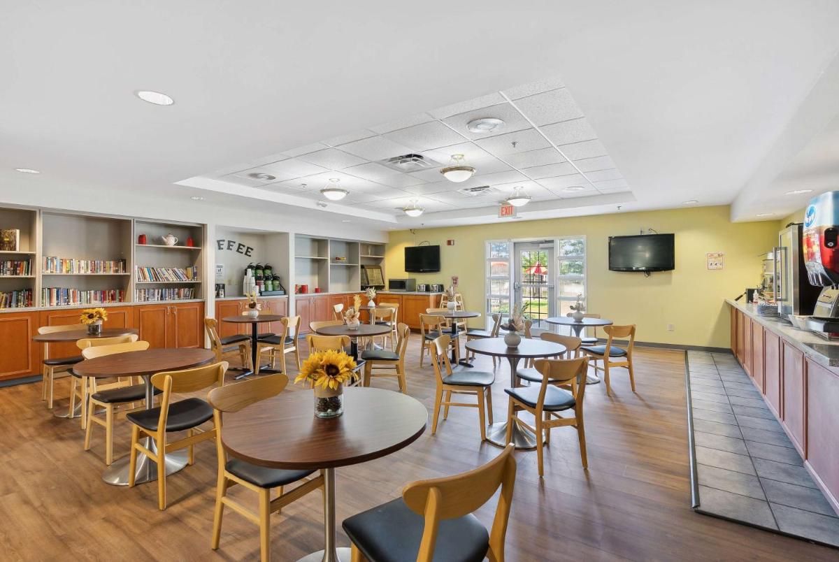 Saco Bay Hotel - Housity