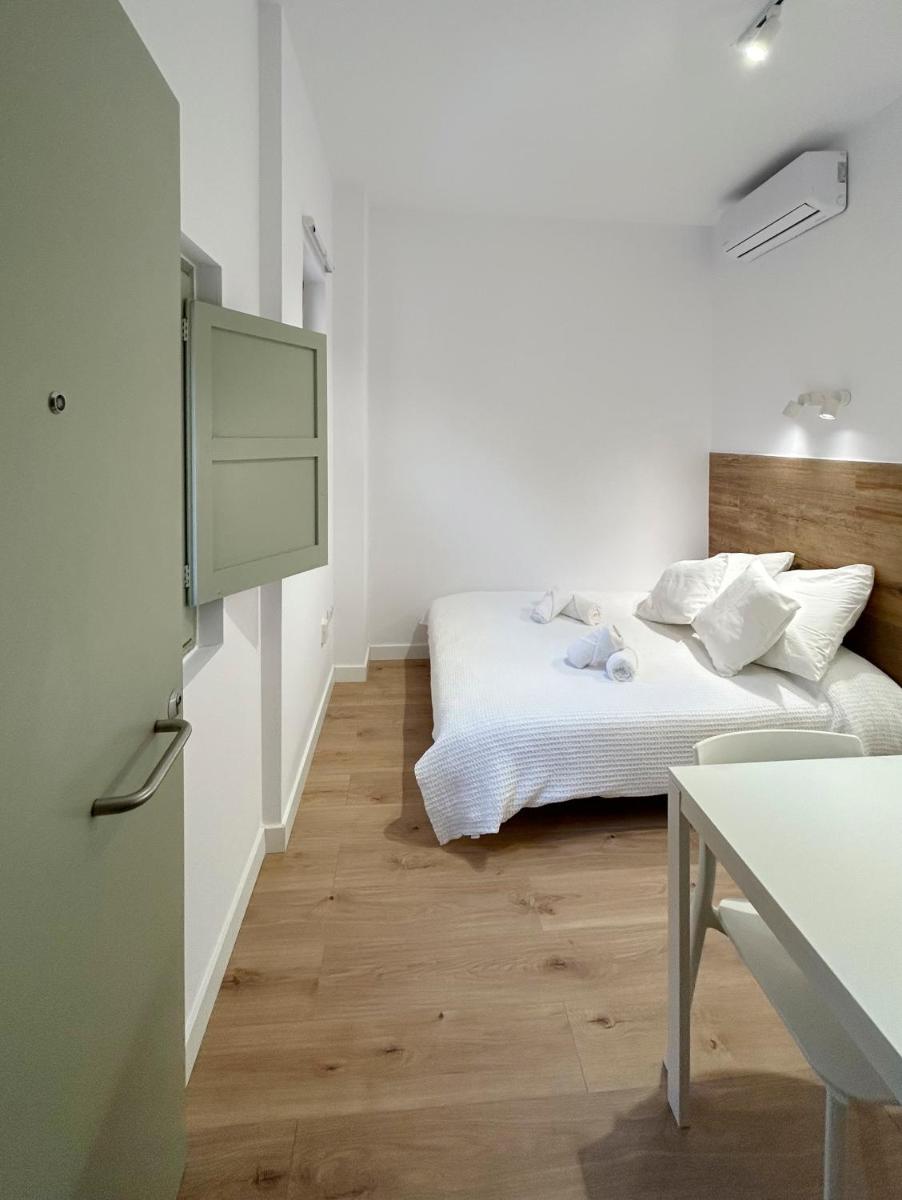 Suitetrails - Habitación céntrica con baño y minicocina