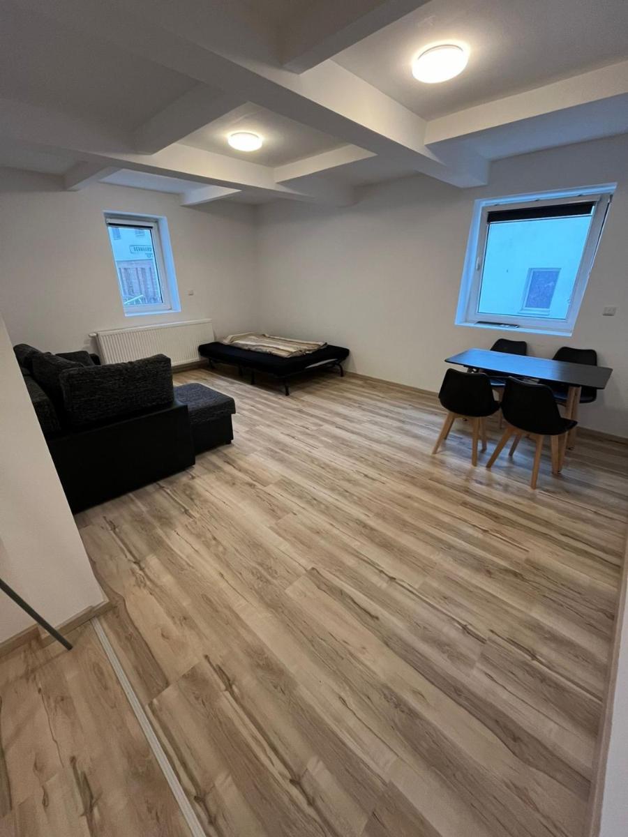 Rona 2xZimmerwohnung - Housity