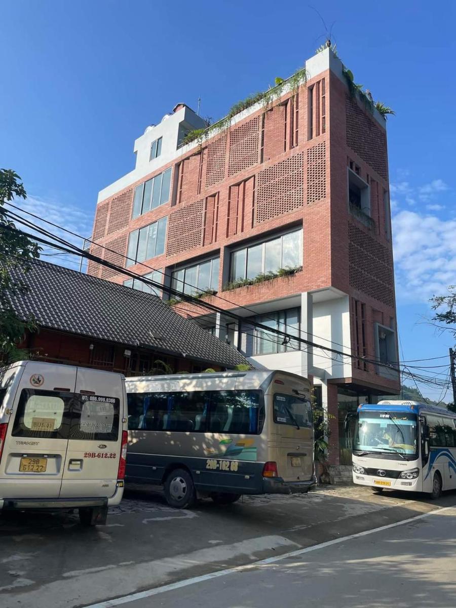 Hotel Samu - Housity