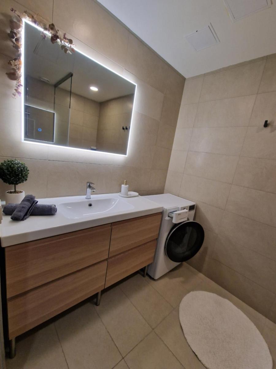 Suitetrails - Malmö Holiday Apartment