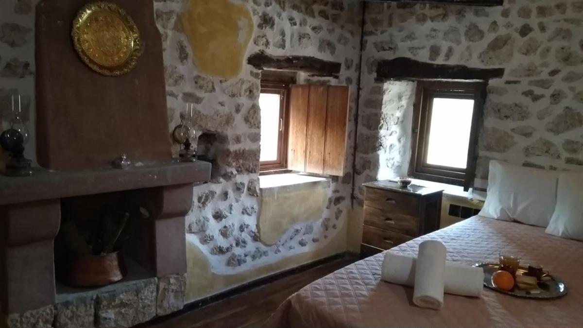 Neromilos Monastiraki Vonitsas - Housity