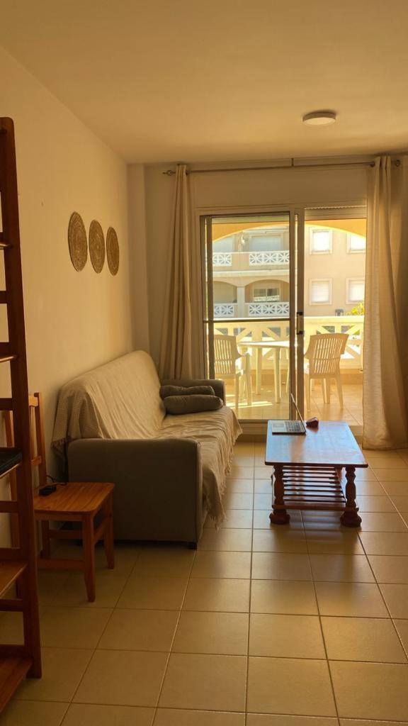 Eco tourist - Housity