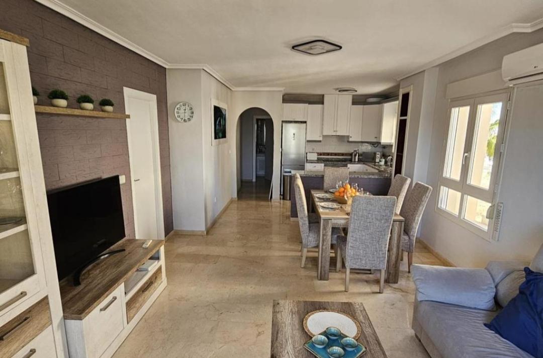 La Victoria apartament,Jumilla II, 2 bedrooms, 2 bathrooms and beautiful swimming pool - Housity