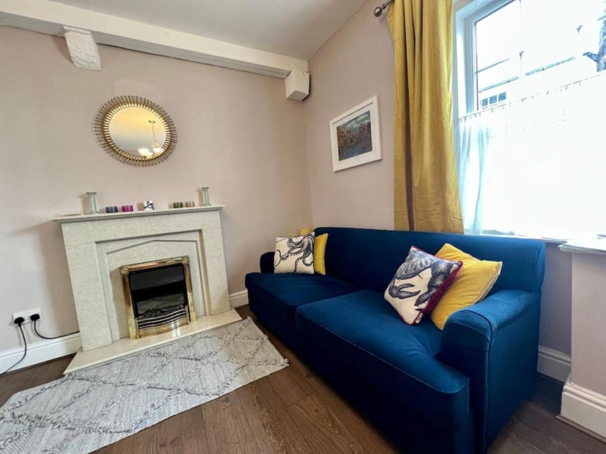 Beautifully decorated bright and cosy cottage - Housity
