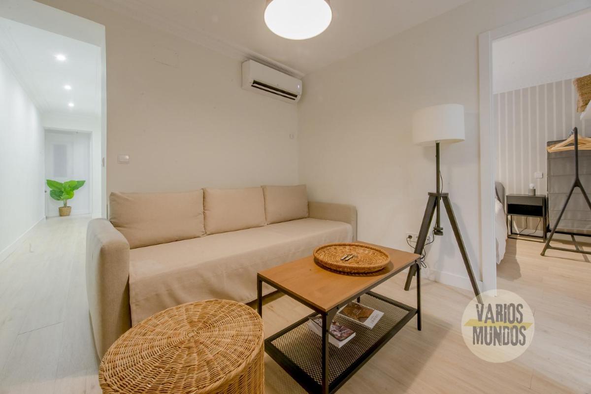 Nuevo Apt de 7pax en Calle Mayor 11 en la Puerta del Sol - Housity