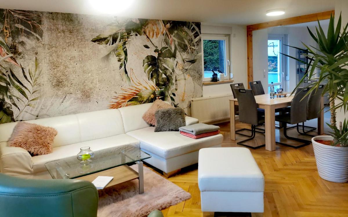 Ferienhaus am Wald - Housity