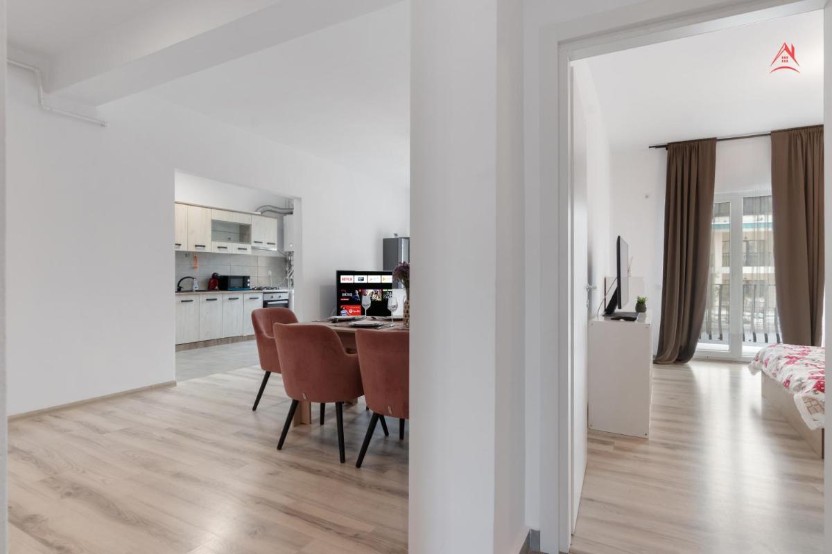 Northlight Residence - Large Apartment and Private Parking - Housity