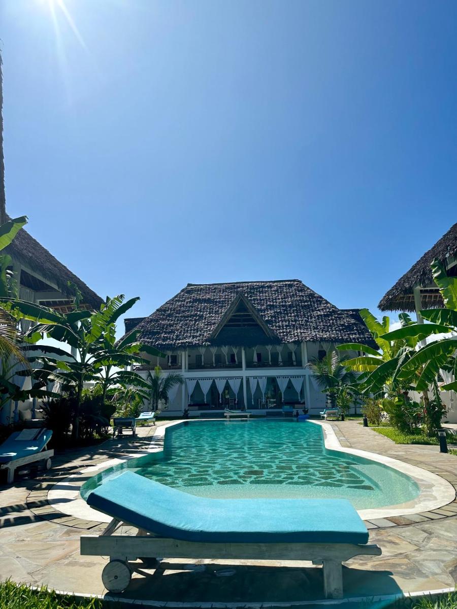 Villa Natasha Jua - Housity