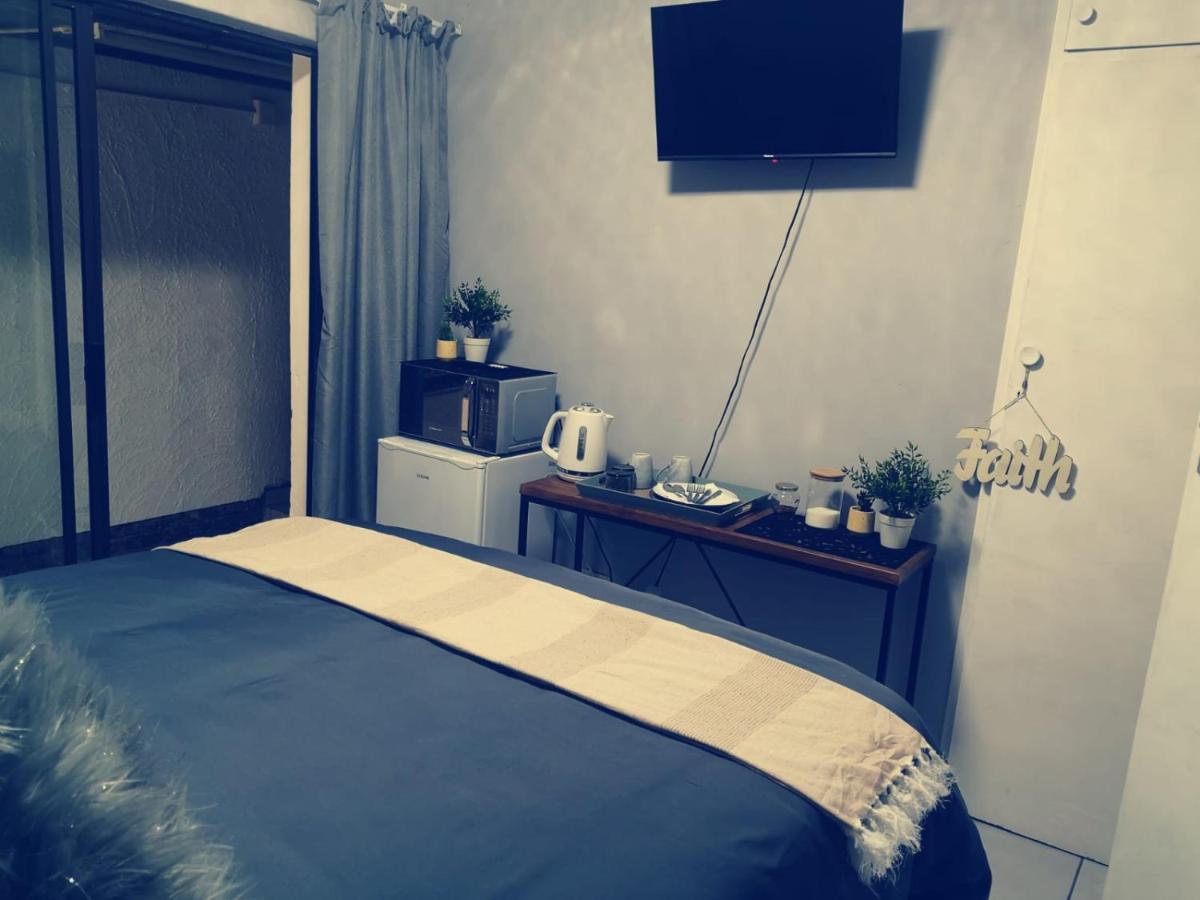 Be Our Guest Near OR TAMBO International Airport - Housity