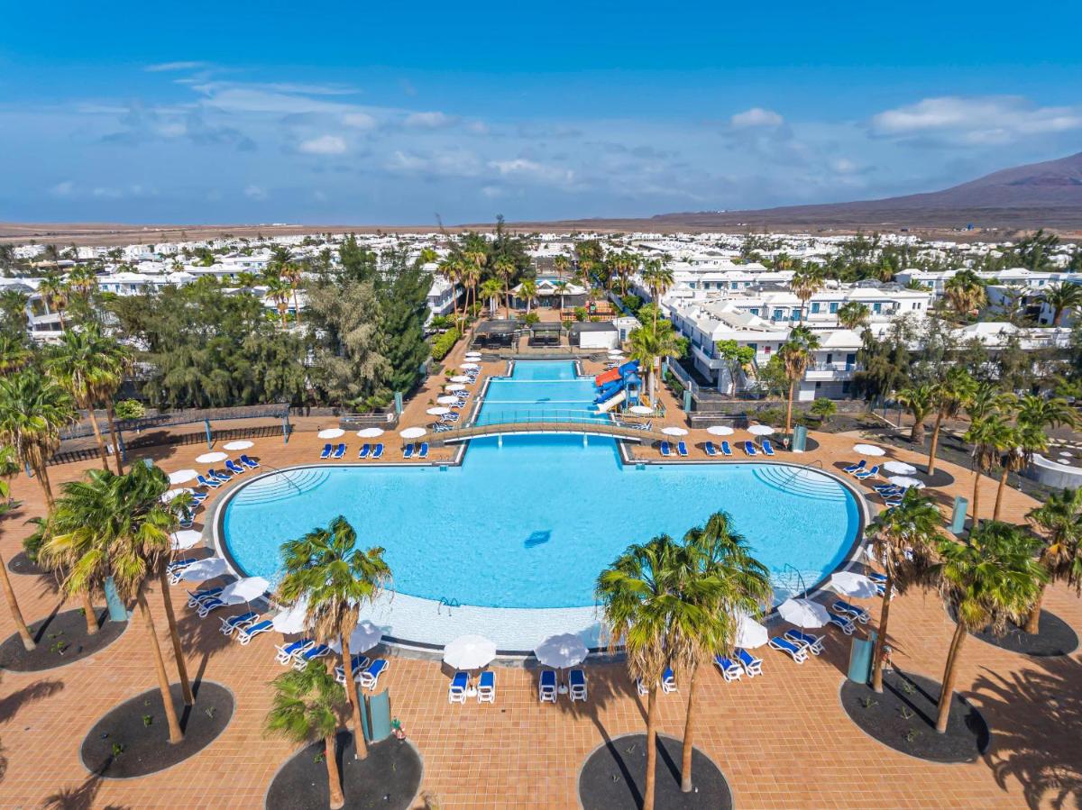 Piscina en o cerca de THB Tropical Island