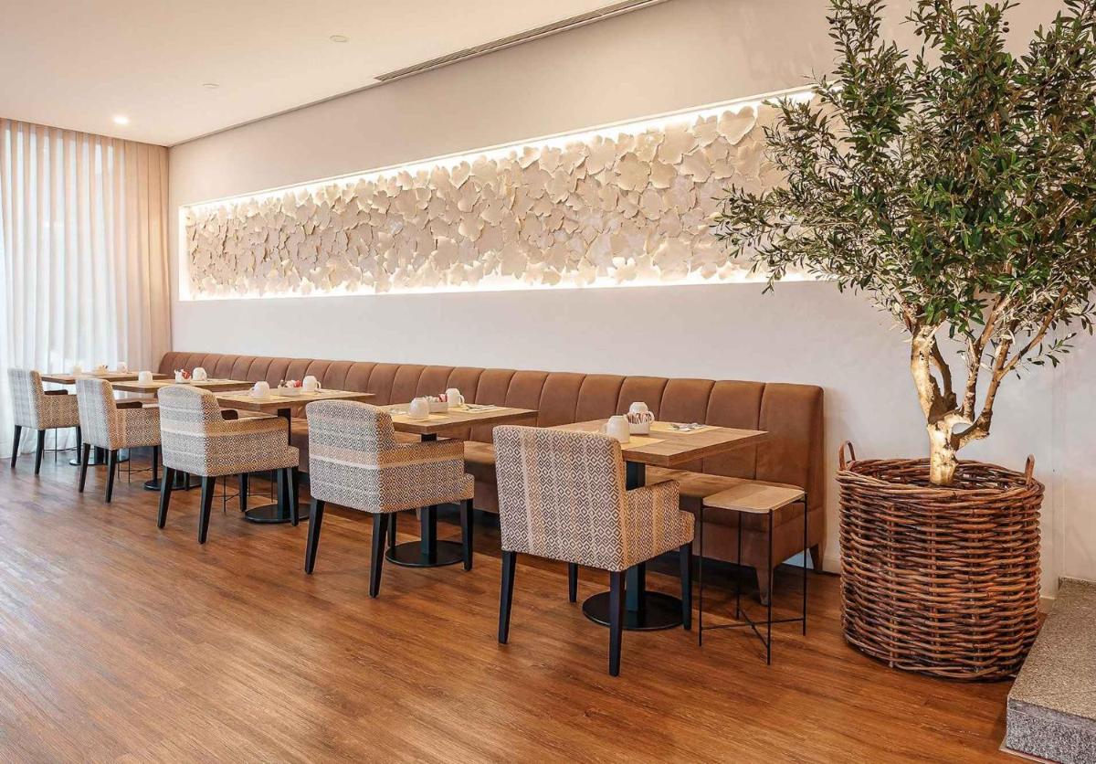Um restaurante ou outro lugar para comer em Lamego Hotel & Life