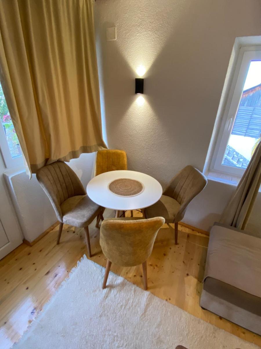 DEA's Apartment - Housity
