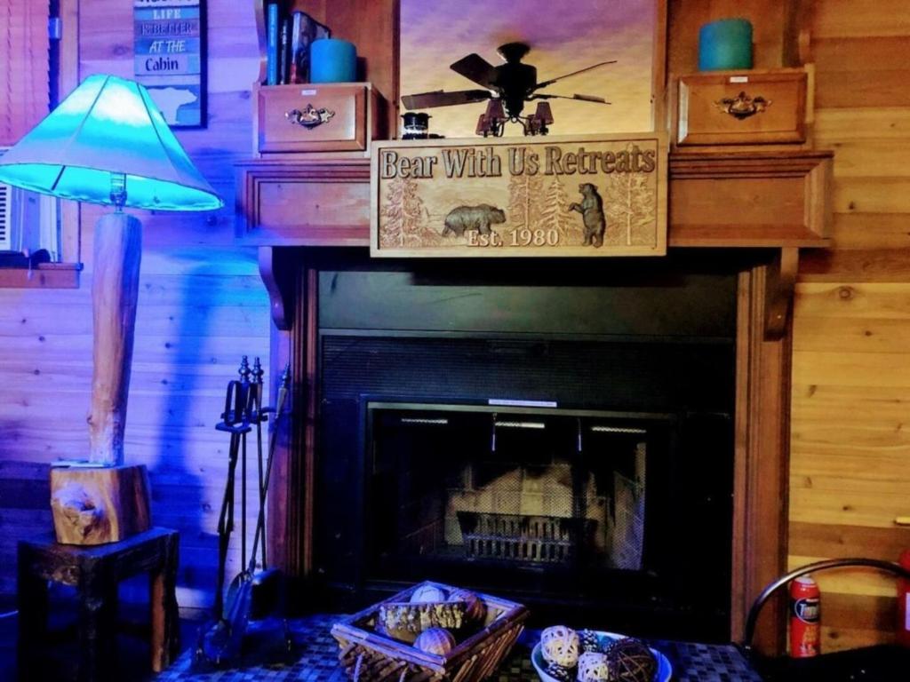 Smoky Mountain Views Cabins - Housity