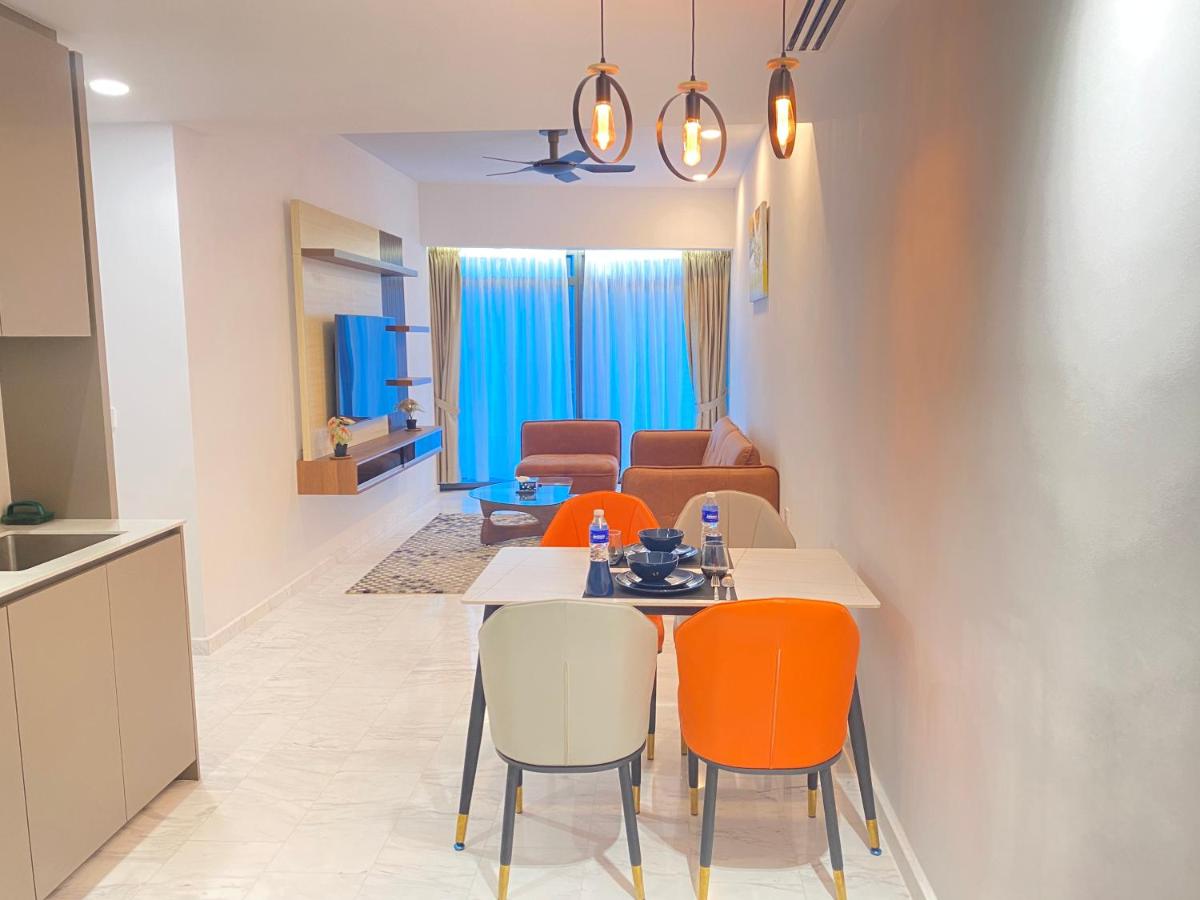 Suitetrails - Eaton Residences KLCC By Leo Homestay