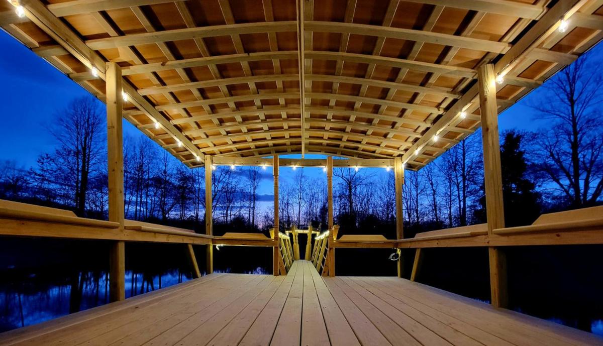 Hobbithouse at White Lotus Eco Spa Retreat - Housity