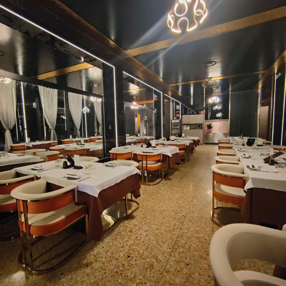 Hotel oro - Housity