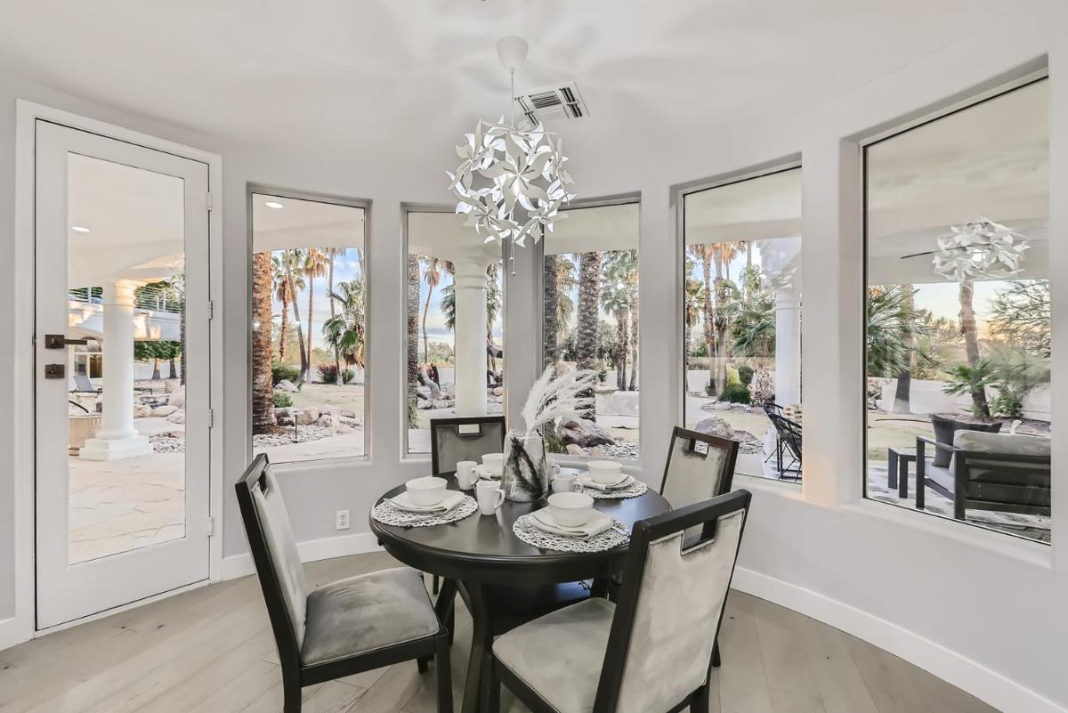 Caesar's Bliss - Housity
