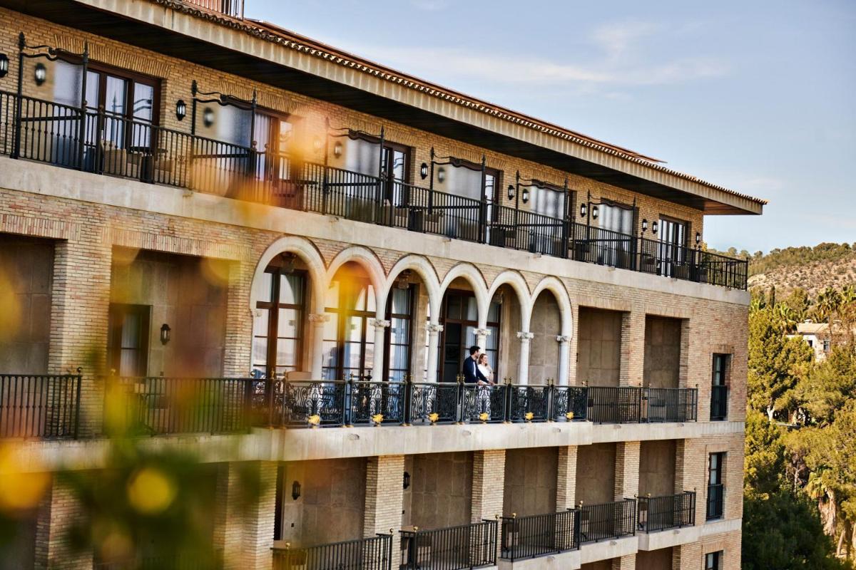 Un balcón o terraza de Castillo Hotel Son Vida, a Luxury Collection Hotel, Mallorca