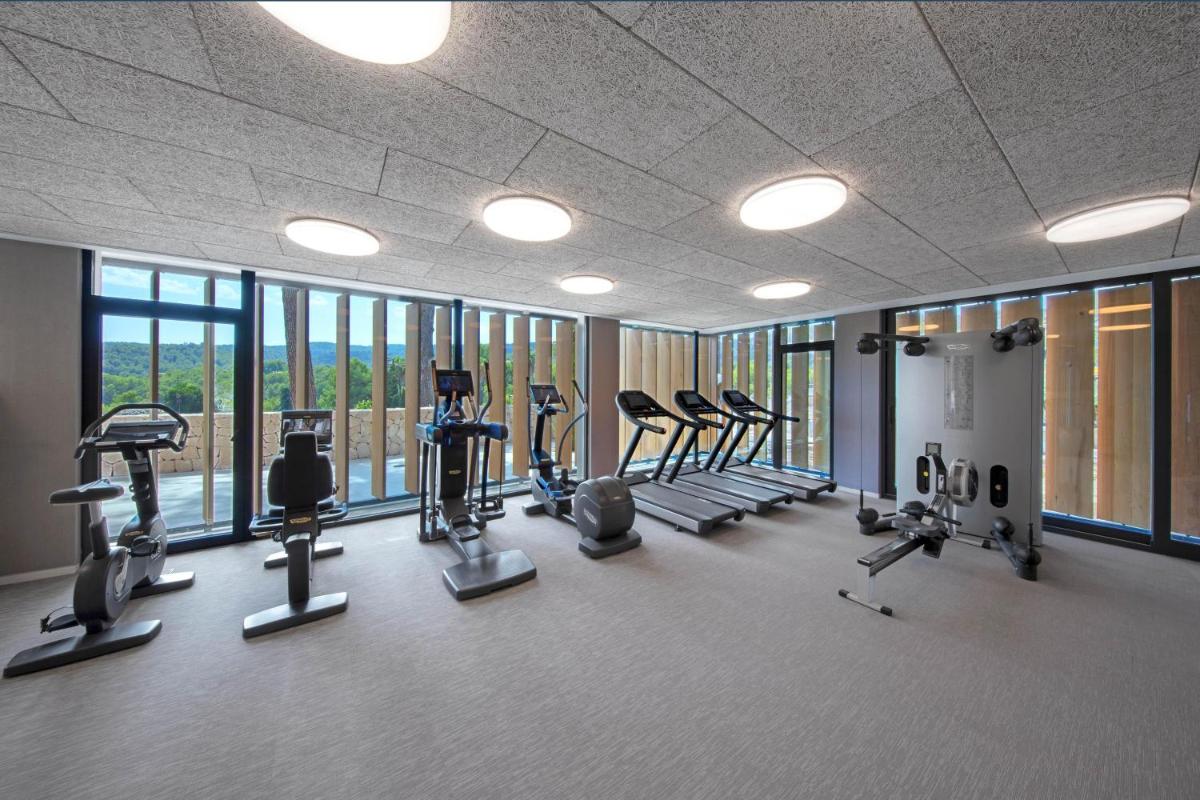 Gimnasio o instalaciones de fitness de Castillo Hotel Son Vida, a Luxury Collection Hotel, Mallorca