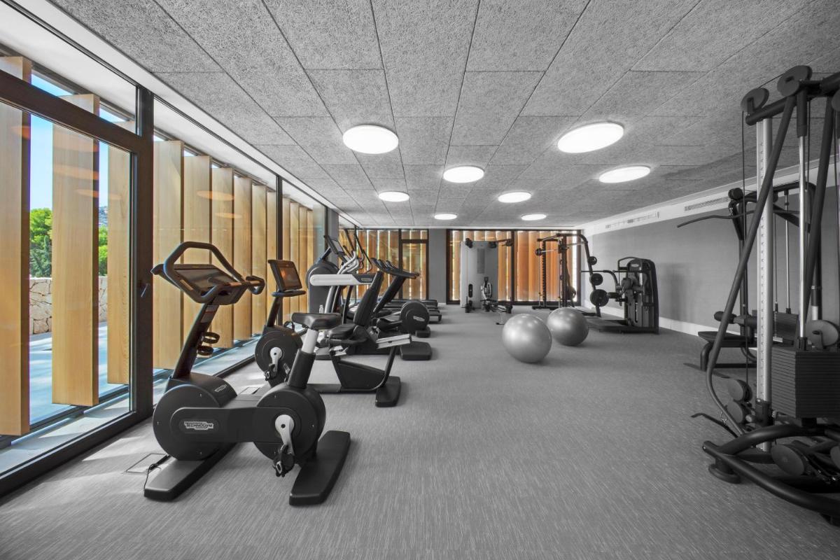 Gimnasio o instalaciones de fitness de Castillo Hotel Son Vida, a Luxury Collection Hotel, Mallorca
