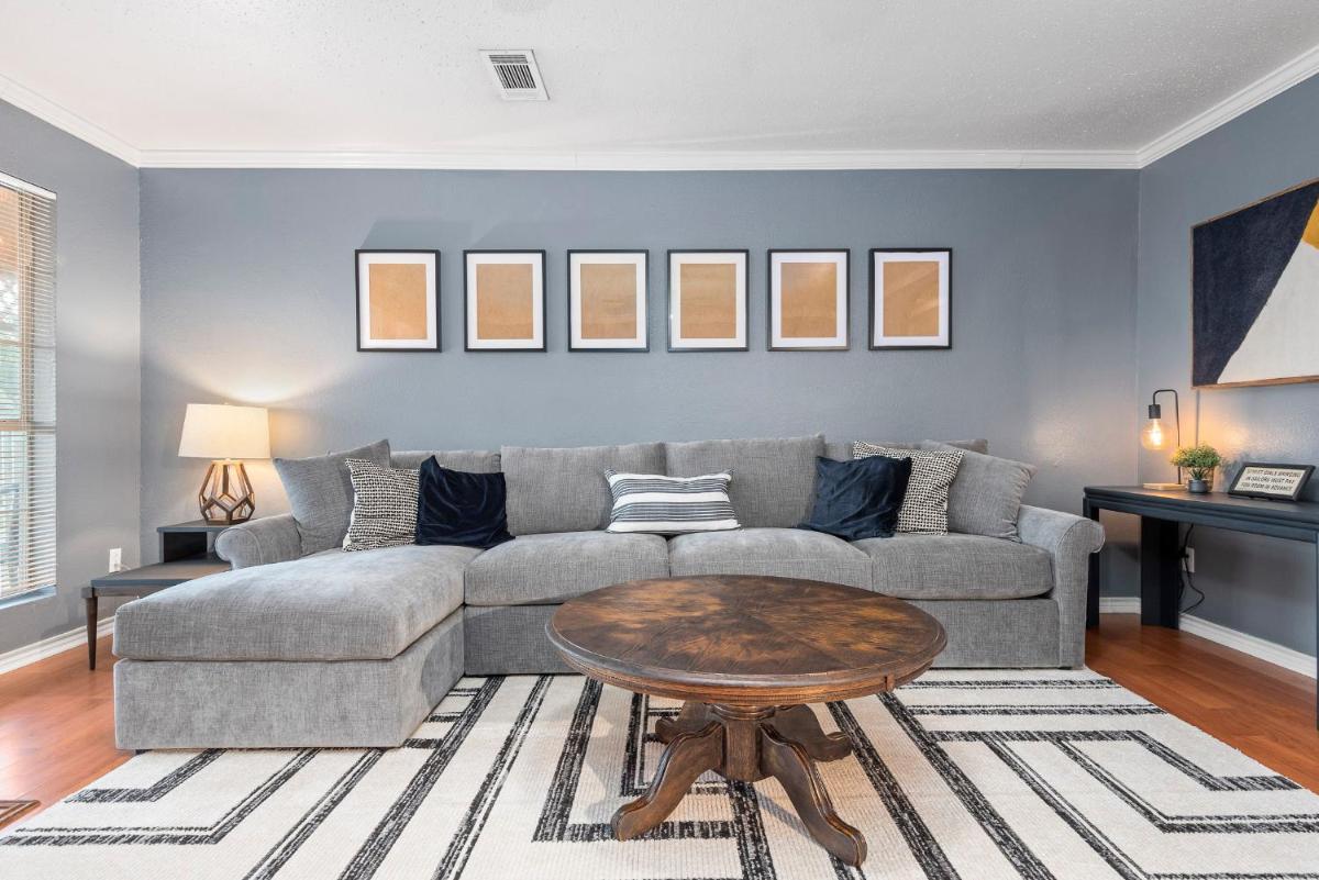 Sunnyside Retreat - Housity