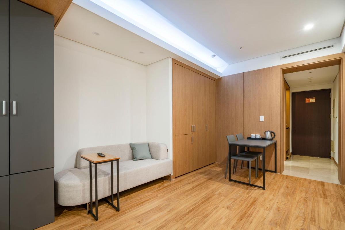 Centum Convention Hotel In Centum - Housity