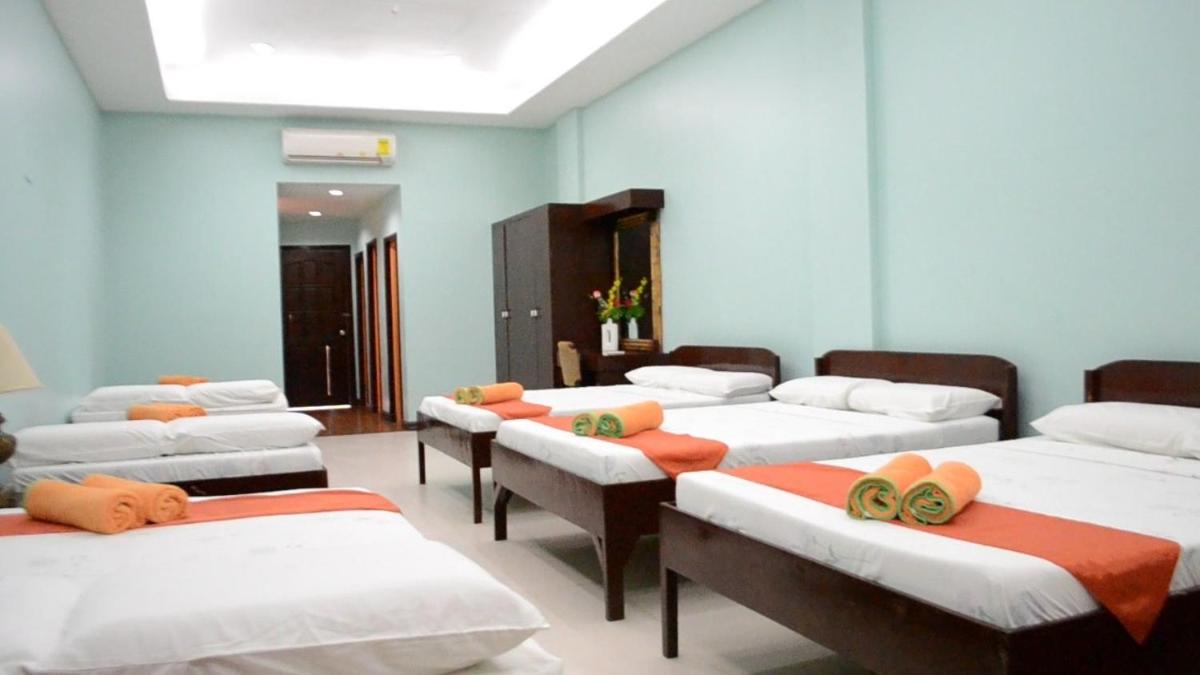 San Remigio Beach Club - Housity