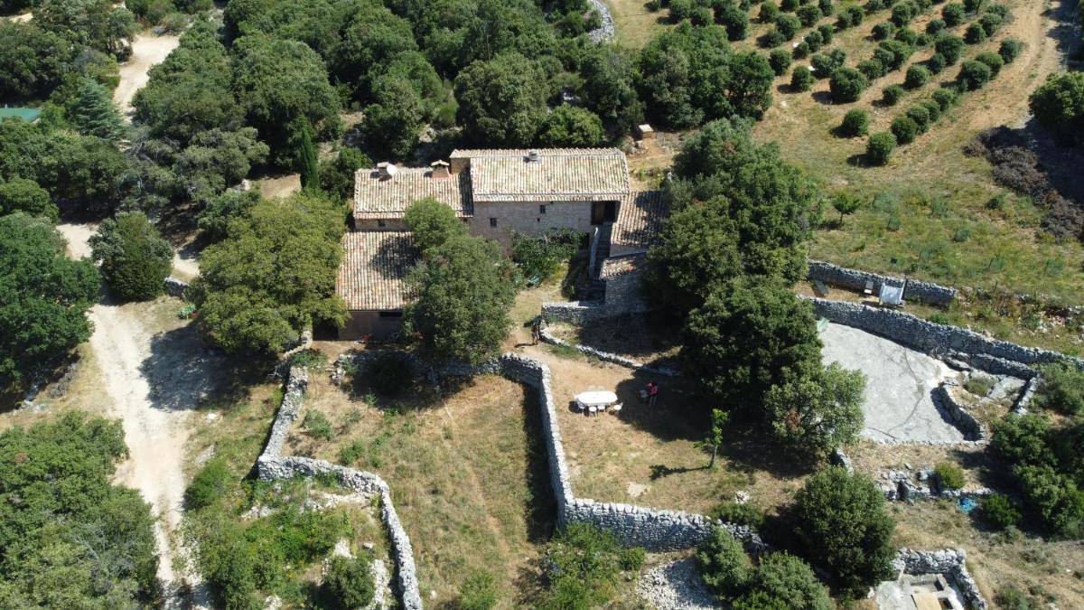Le Jas des aiguiers - Housity