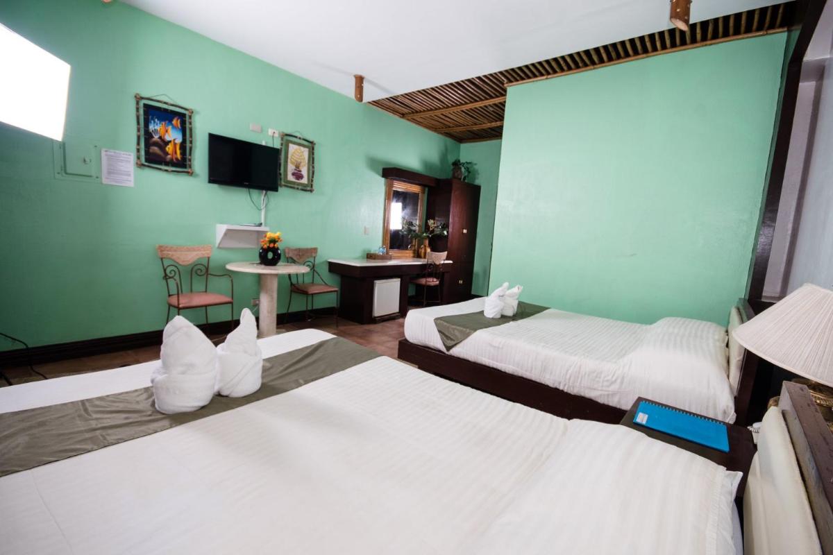 San Remigio Beach Club - Housity